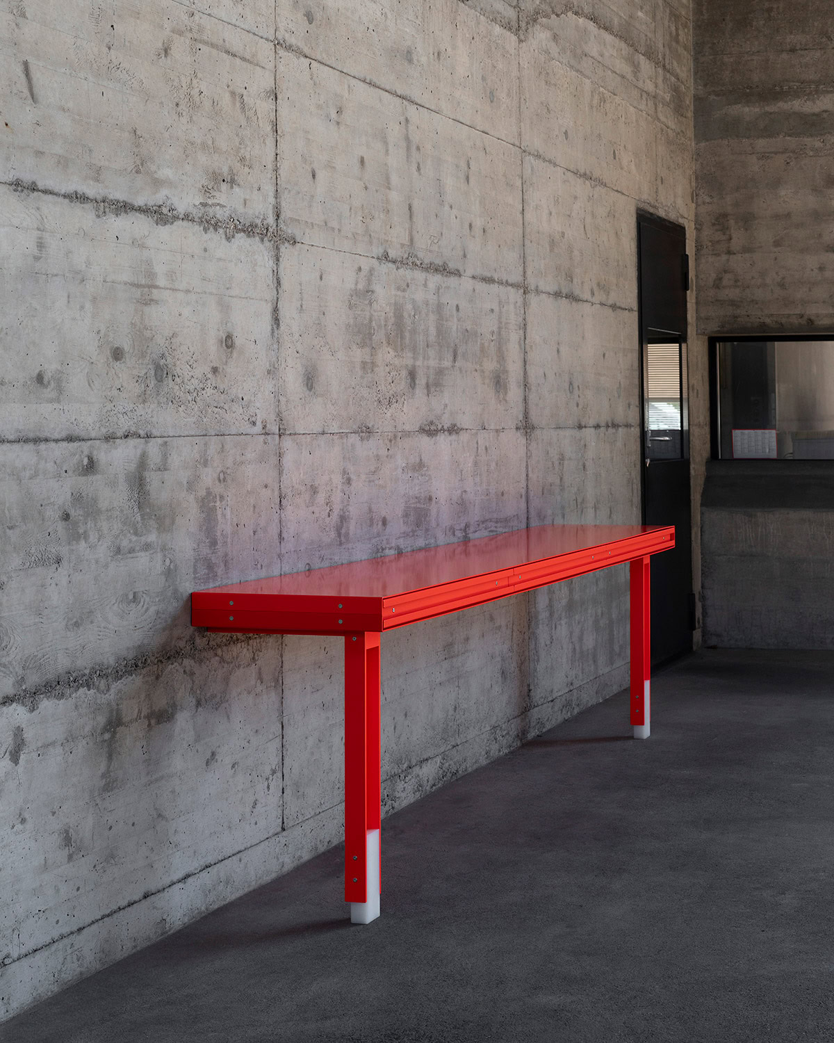 PhilippeMalouin-Lehni-Bent-Aluminium-1200x1500-14