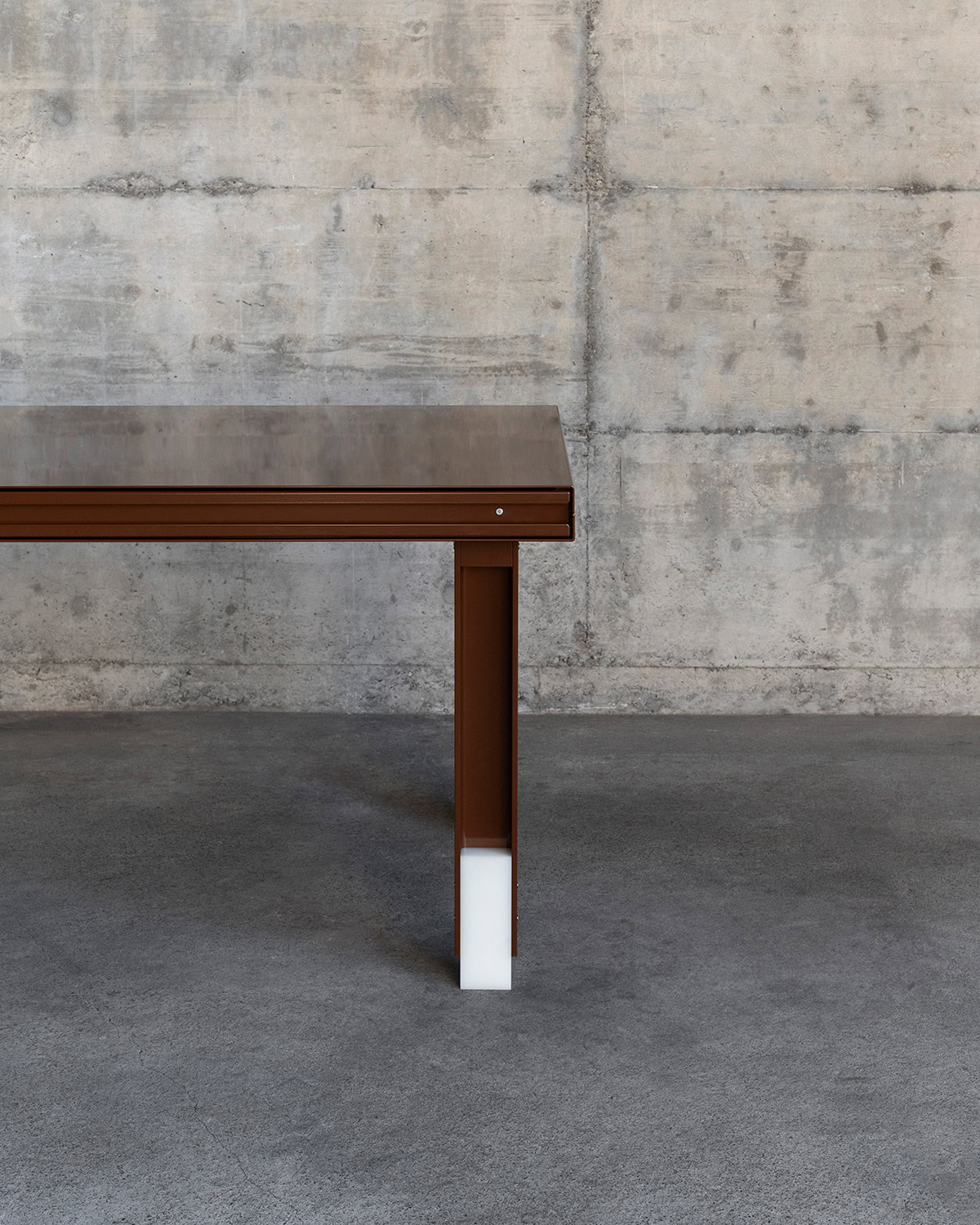 PhilippeMalouin-Lehni-Bent-Aluminium-1200x1500-5