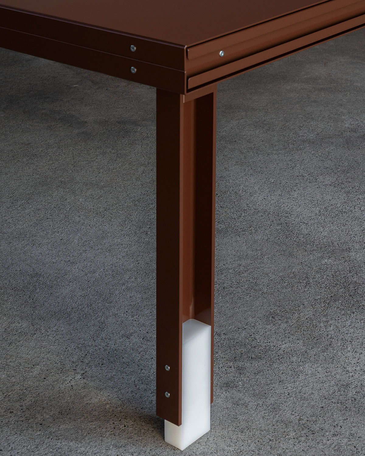 PhilippeMalouin-Lehni-Bent-Aluminium-1200x1500-7