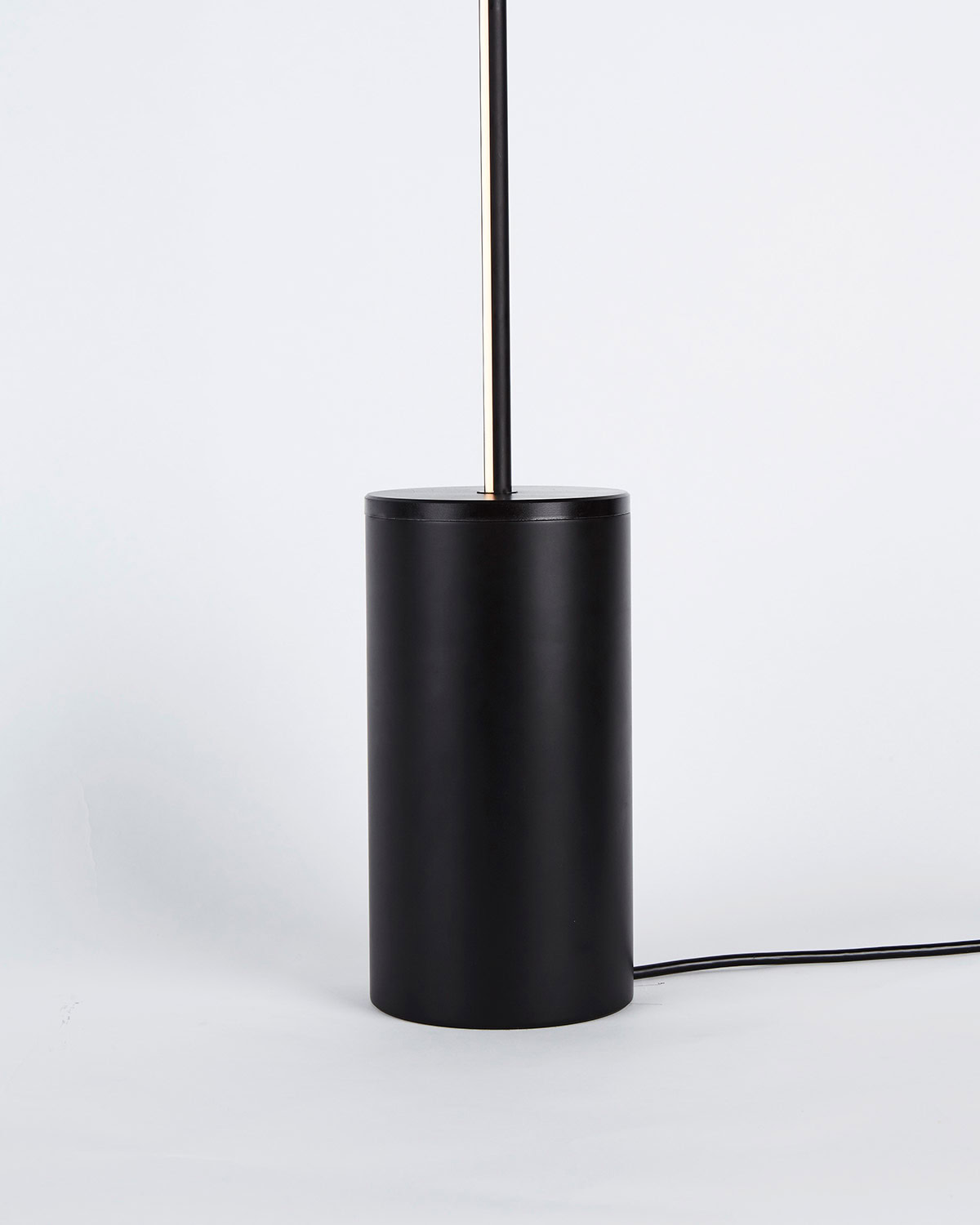 PhilippeMalouin-Pole-1200x1500-04
