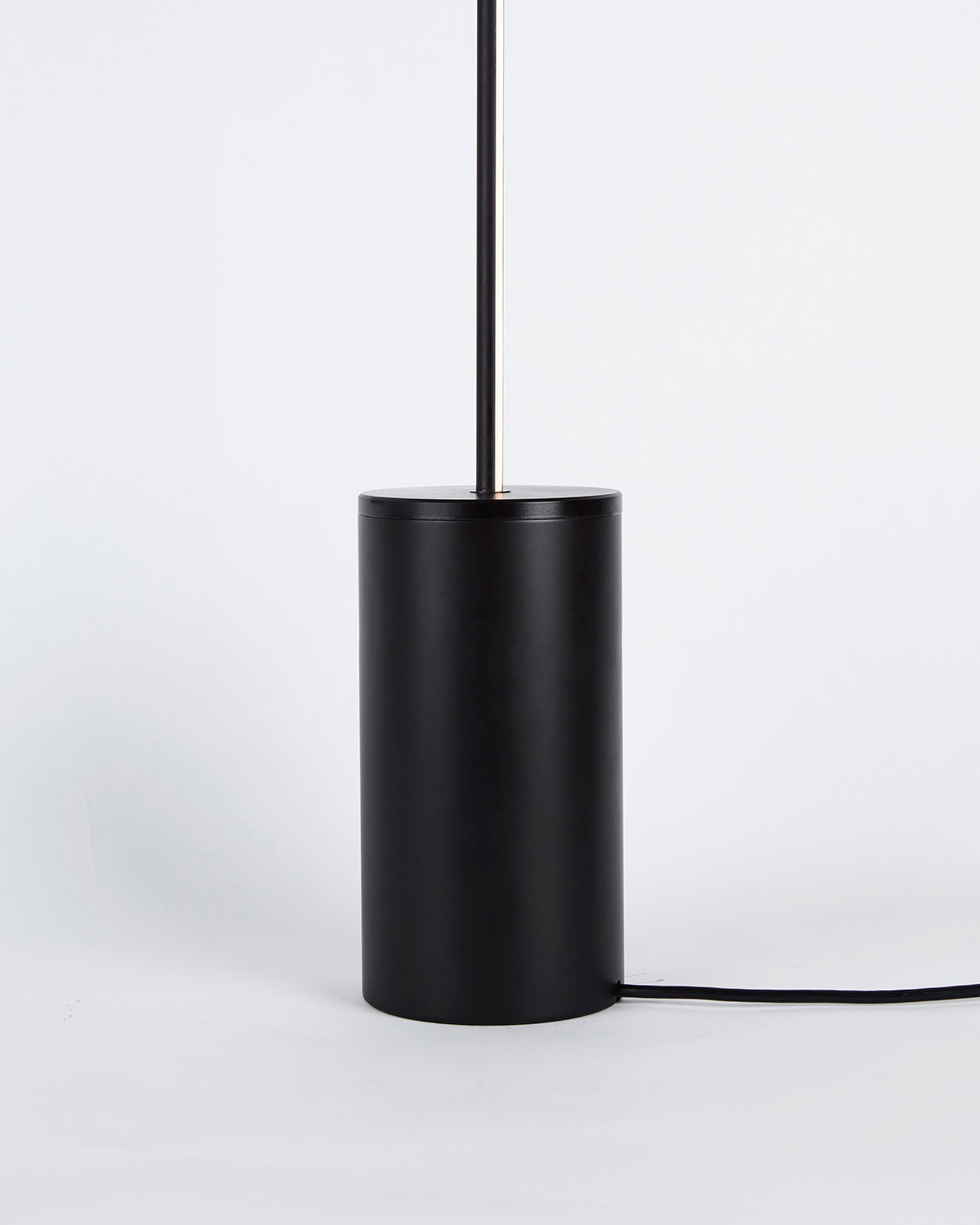 PhilippeMalouin-Pole-1200x1500-05
