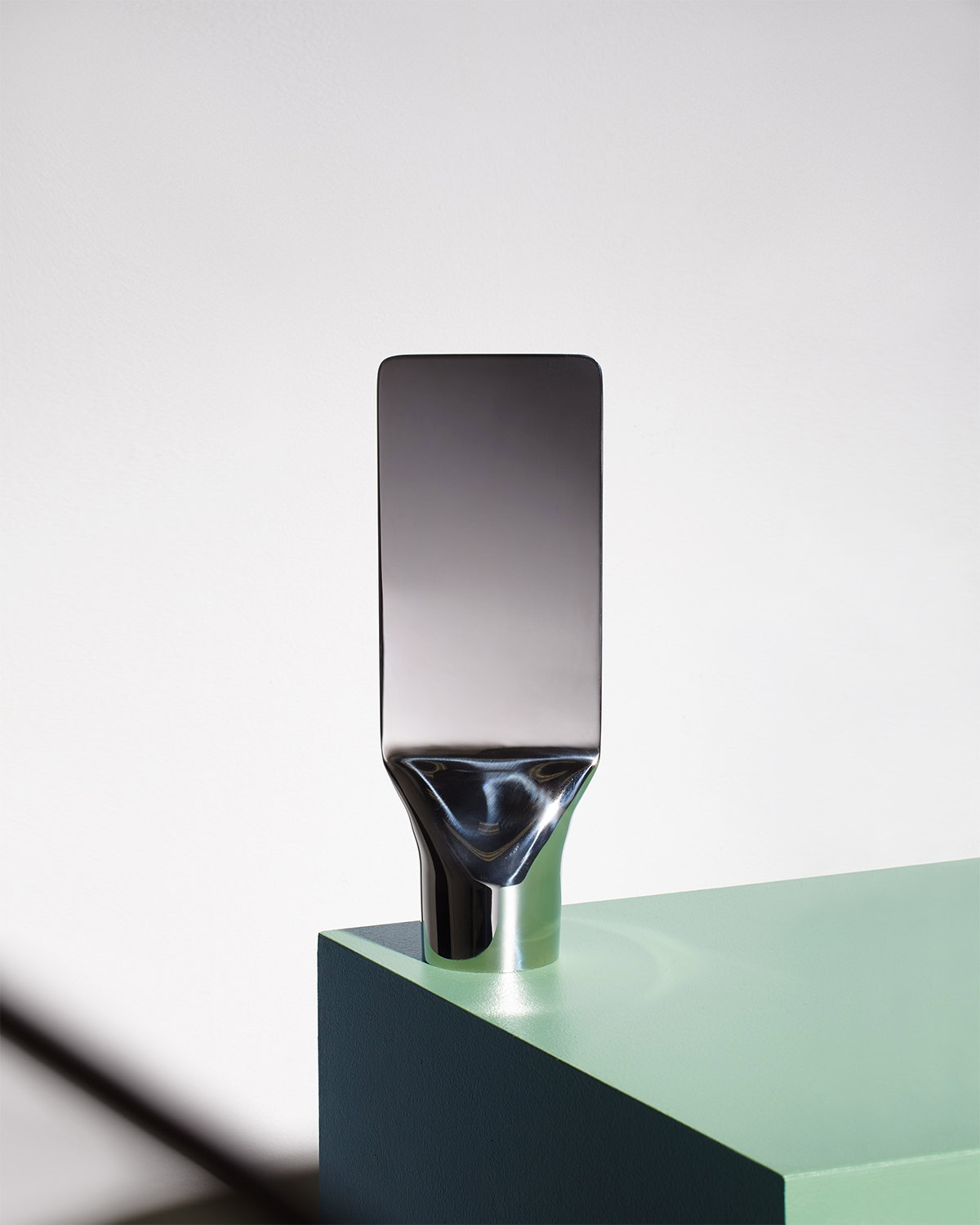 PhilippeMalouin-PressMirror-UmbraShift-1200x1500-04