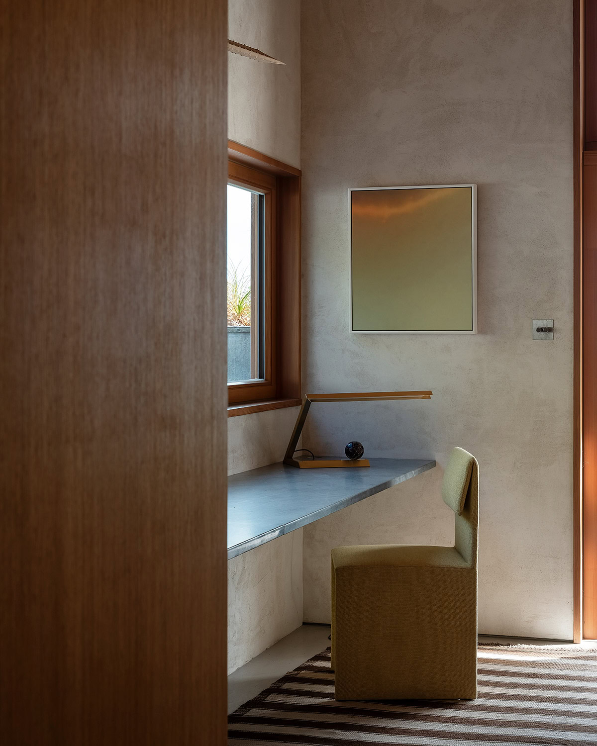 PhilippeMalouin-Resident-Sacha-1200x1500-04