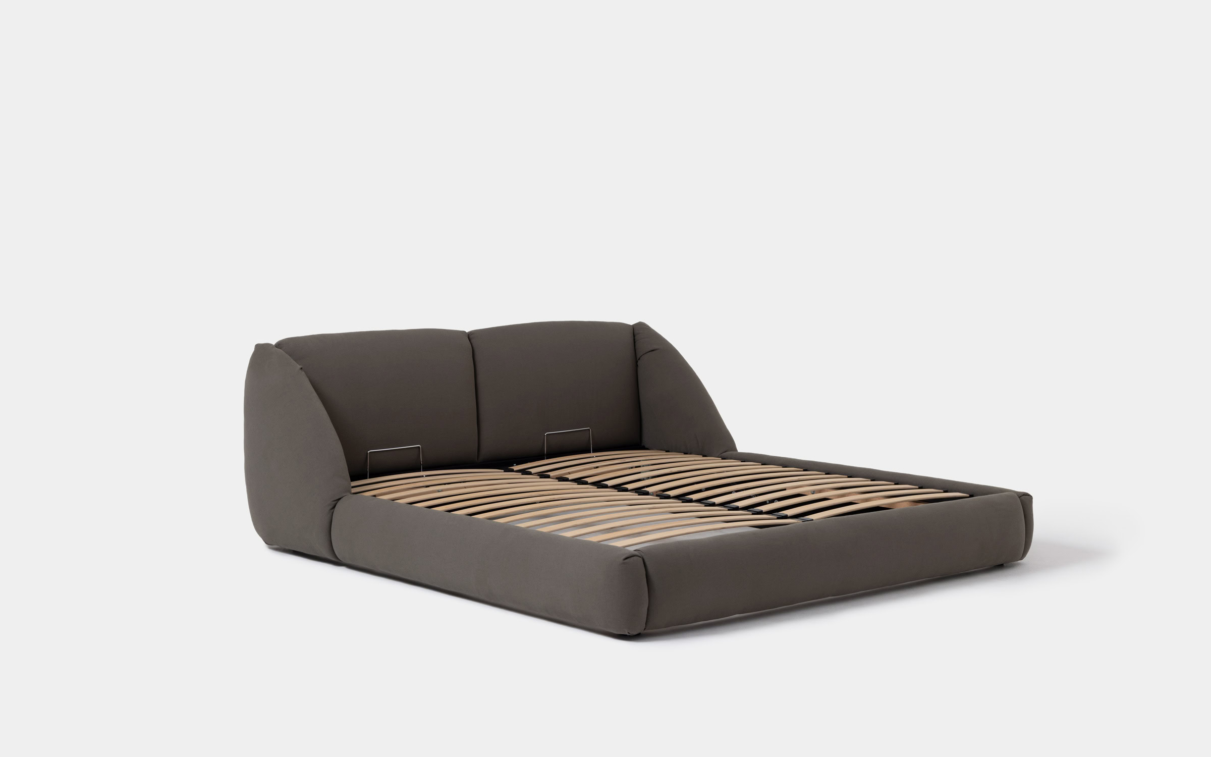 PhilippeMalouin-SCP-Puffer-Bed-2400x1500-4