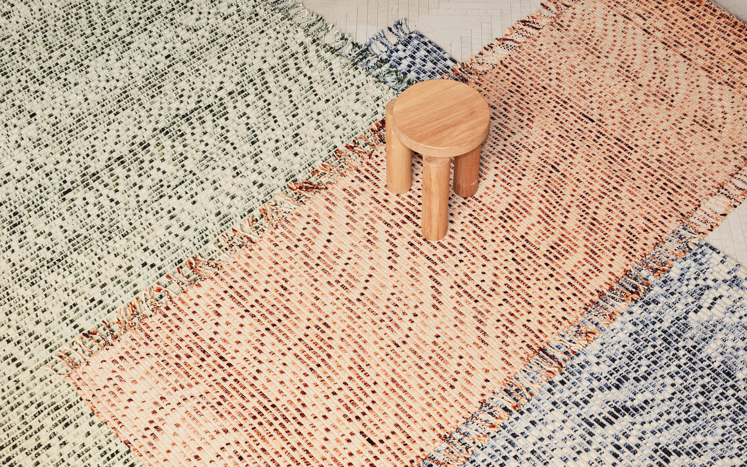 PhilippeMalouin-cctapis-Lines-2400x1500-02