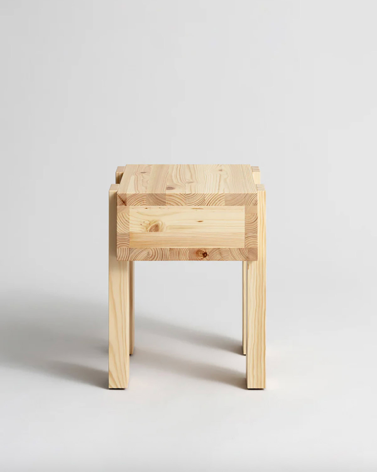 PhilippeMaluoin-Vaarnii-Stilts-1200x1500-04